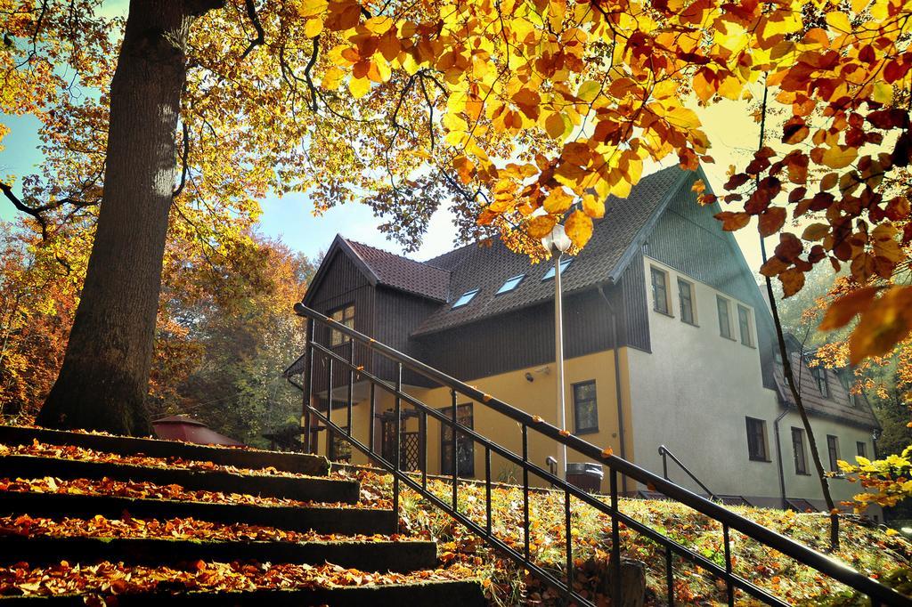 Willa Strzelnica Kościerzyna Exterior foto